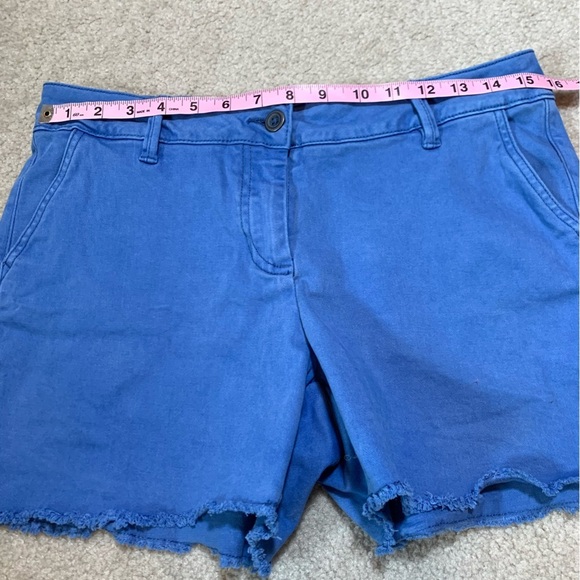 Land n Sea Blue Cotton Blend Shorts with Raw Hem and Relaxed Fit. Women Size 6 - Picture 5 of 9